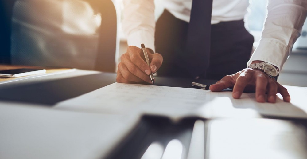 The Best 5 Ways to Become an Investment Banker